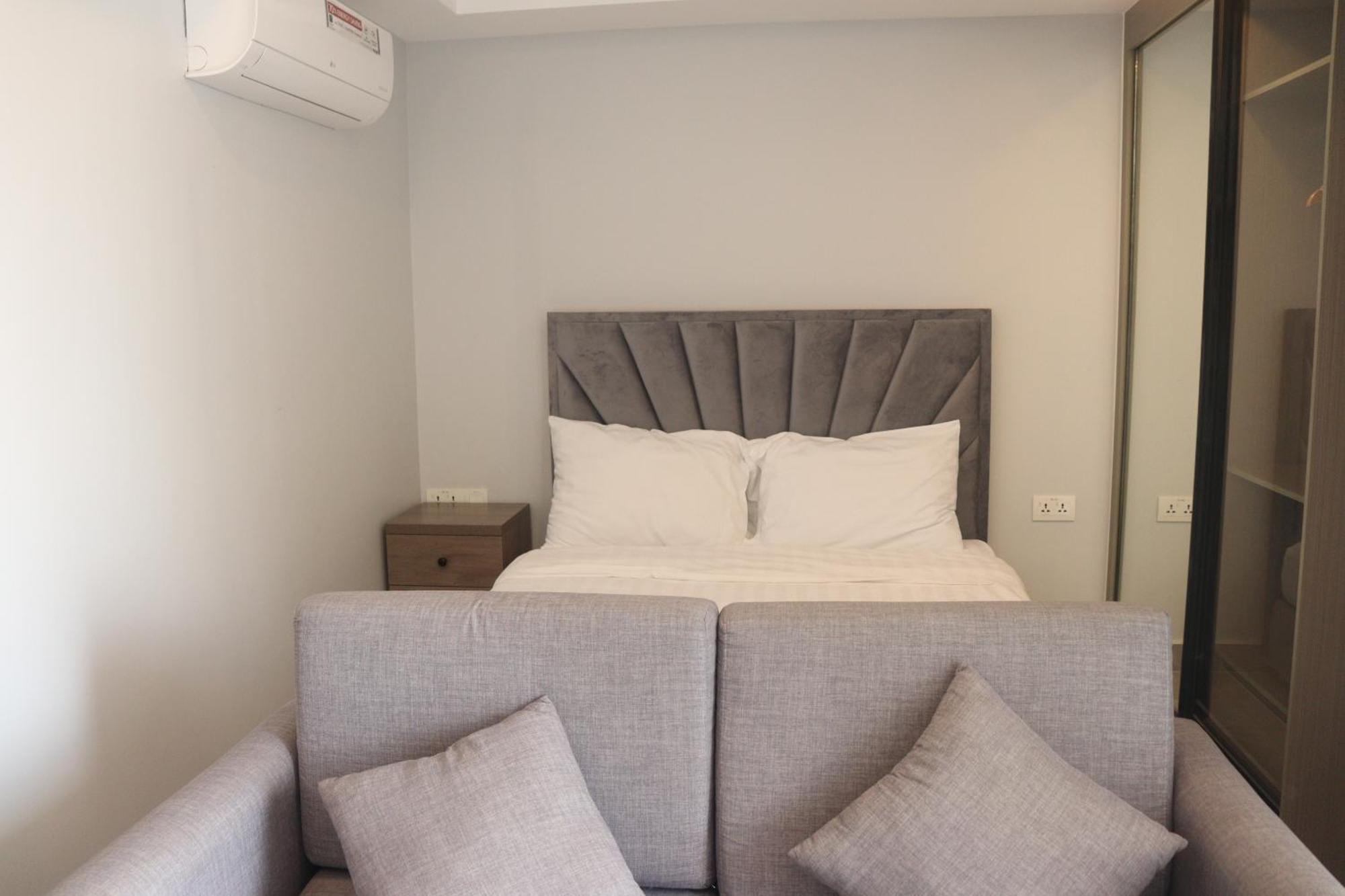 Parc21 Luxury Boutique Hotel Phnom Penh Exterior photo