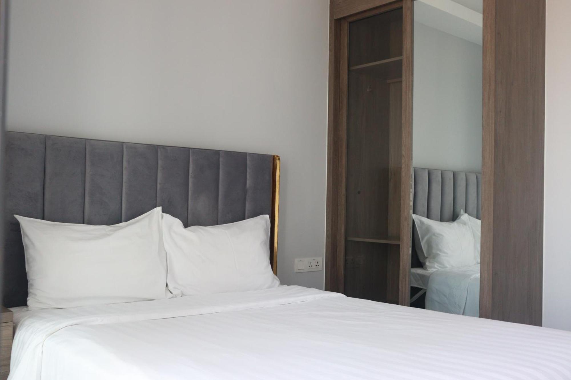 Parc21 Luxury Boutique Hotel Phnom Penh Exterior photo