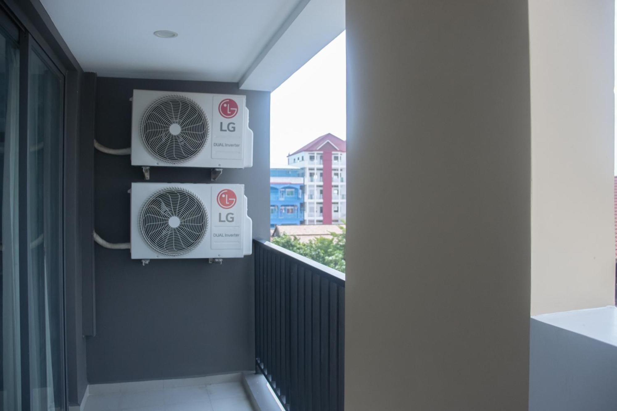 Parc21 Luxury Boutique Hotel Phnom Penh Exterior photo